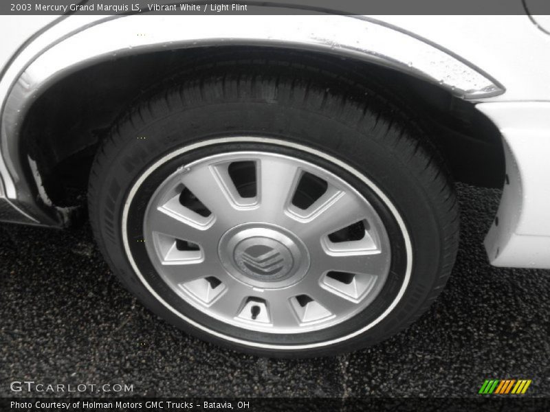Vibrant White / Light Flint 2003 Mercury Grand Marquis LS
