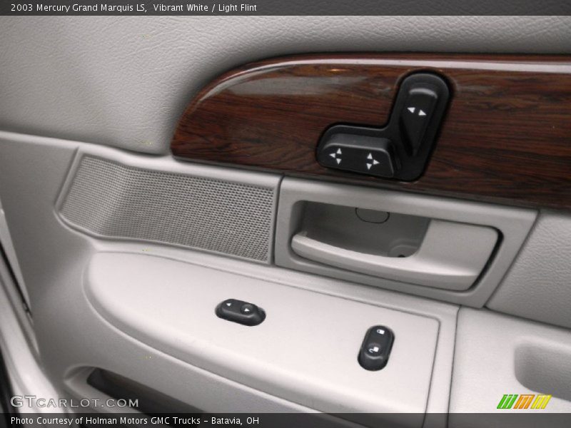 Vibrant White / Light Flint 2003 Mercury Grand Marquis LS