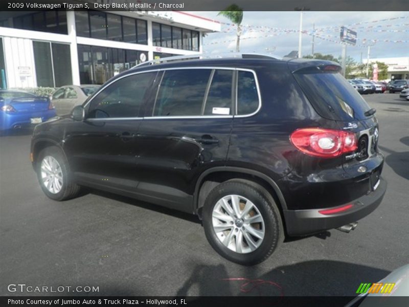 Deep Black Metallic / Charcoal 2009 Volkswagen Tiguan S