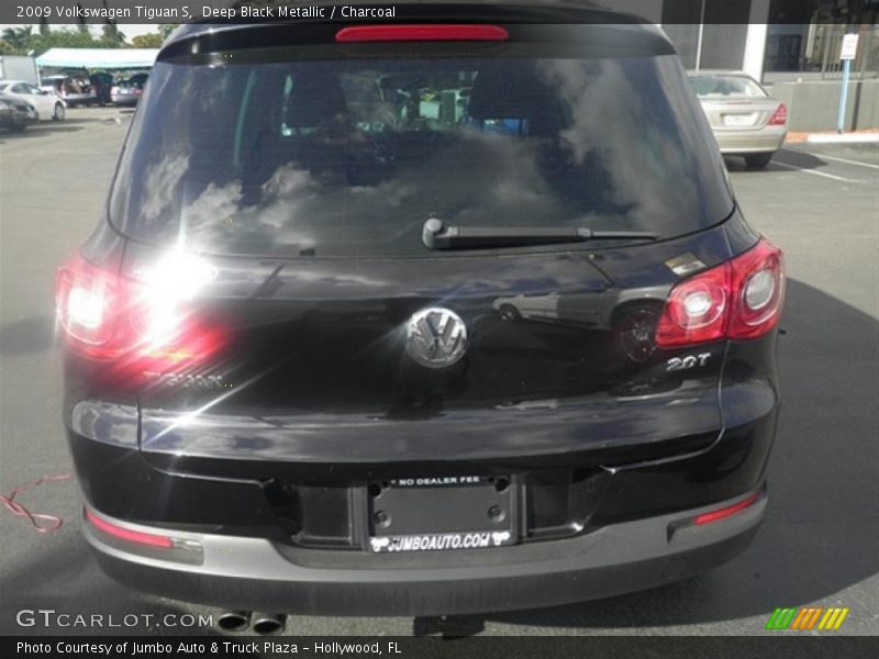 Deep Black Metallic / Charcoal 2009 Volkswagen Tiguan S