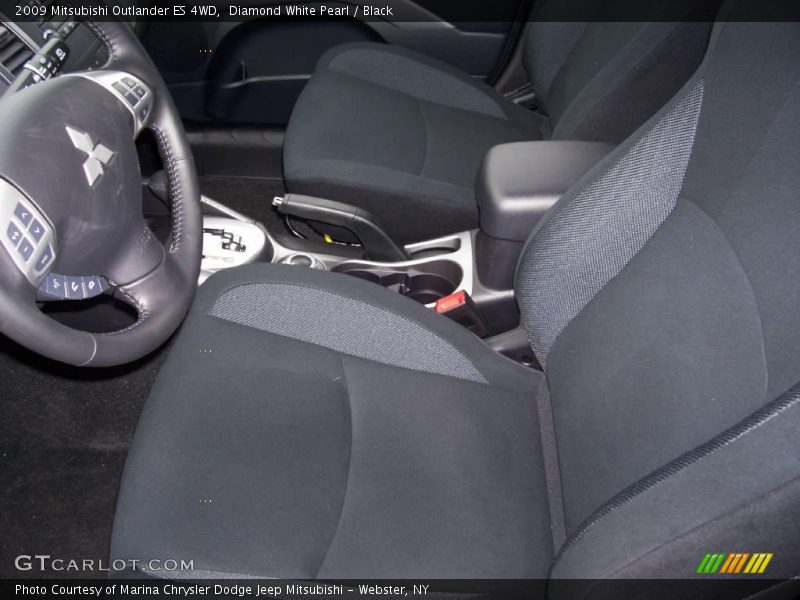 Diamond White Pearl / Black 2009 Mitsubishi Outlander ES 4WD