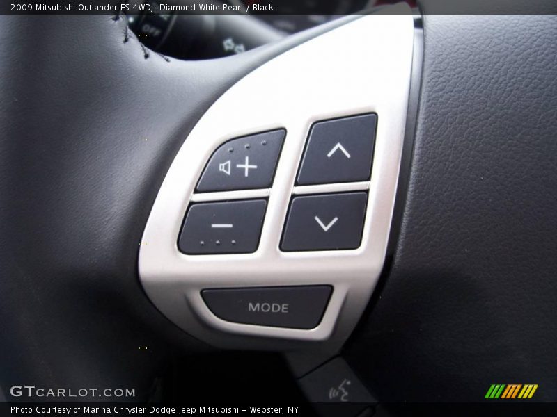 Diamond White Pearl / Black 2009 Mitsubishi Outlander ES 4WD