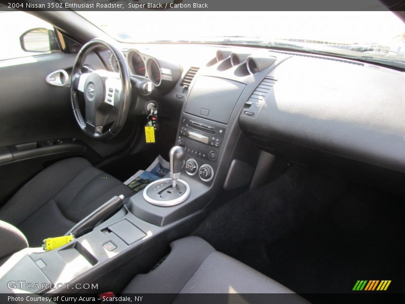 Super Black / Carbon Black 2004 Nissan 350Z Enthusiast Roadster