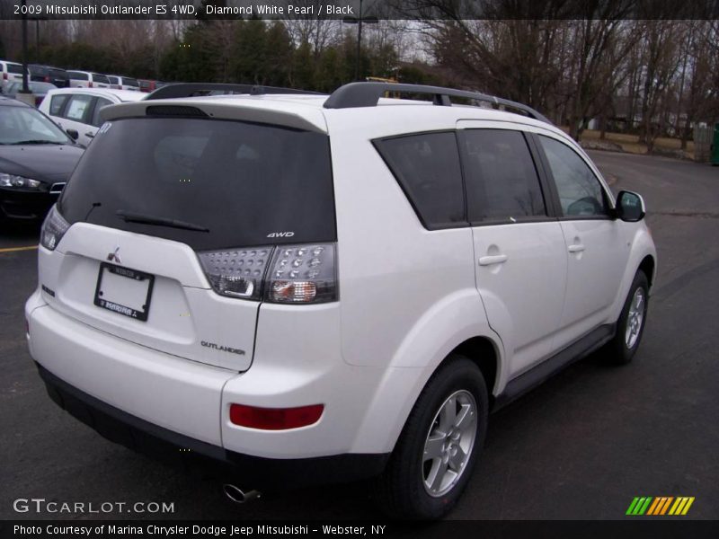 Diamond White Pearl / Black 2009 Mitsubishi Outlander ES 4WD