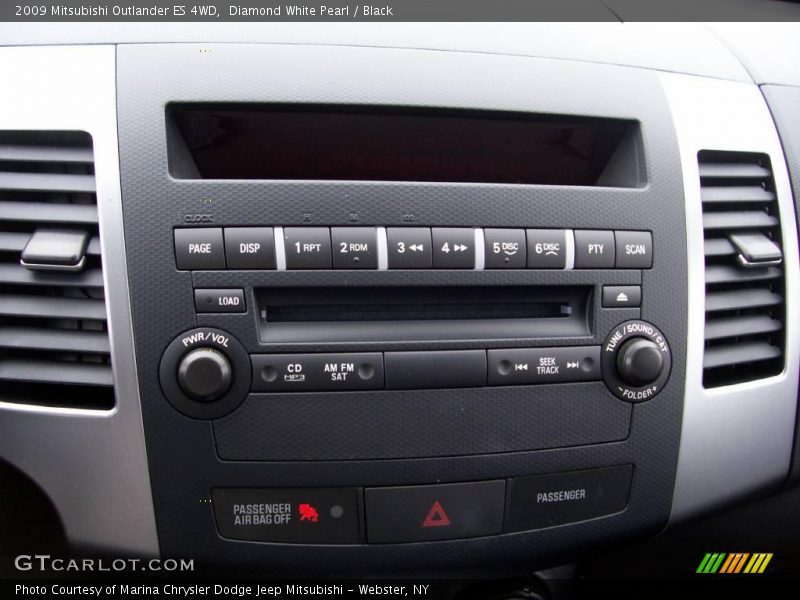 Diamond White Pearl / Black 2009 Mitsubishi Outlander ES 4WD