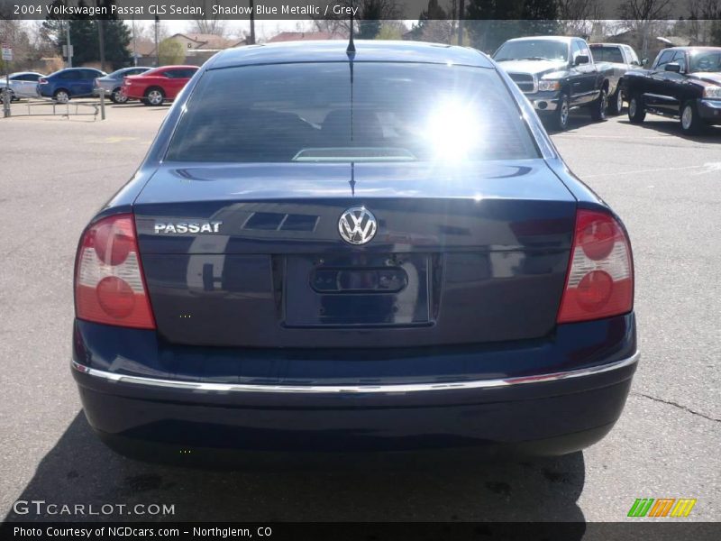 Shadow Blue Metallic / Grey 2004 Volkswagen Passat GLS Sedan