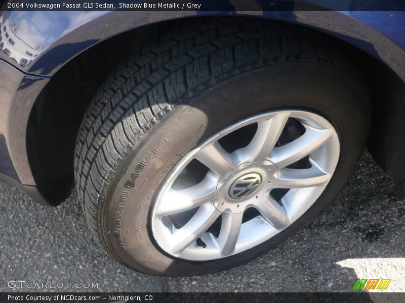 Shadow Blue Metallic / Grey 2004 Volkswagen Passat GLS Sedan