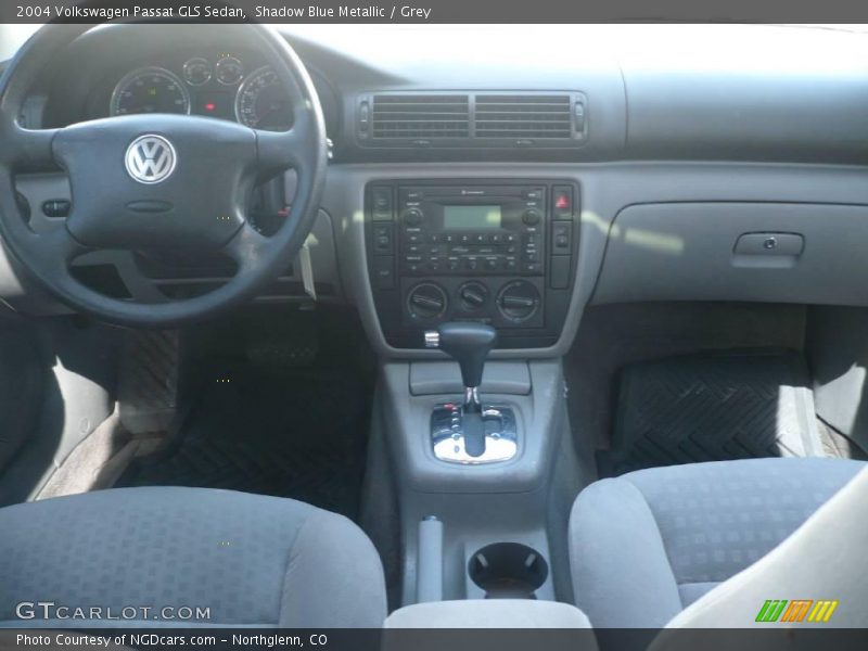 Shadow Blue Metallic / Grey 2004 Volkswagen Passat GLS Sedan