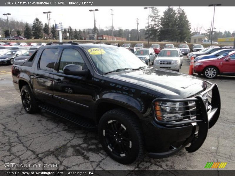 Black / Ebony 2007 Chevrolet Avalanche LTZ 4WD