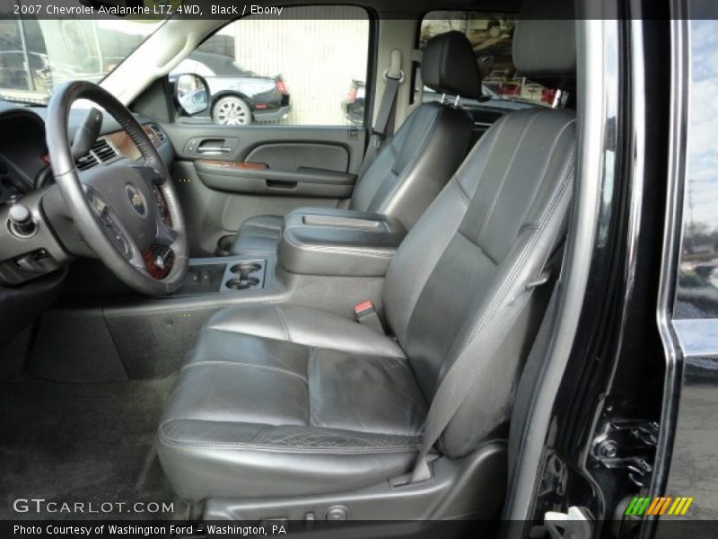Black / Ebony 2007 Chevrolet Avalanche LTZ 4WD