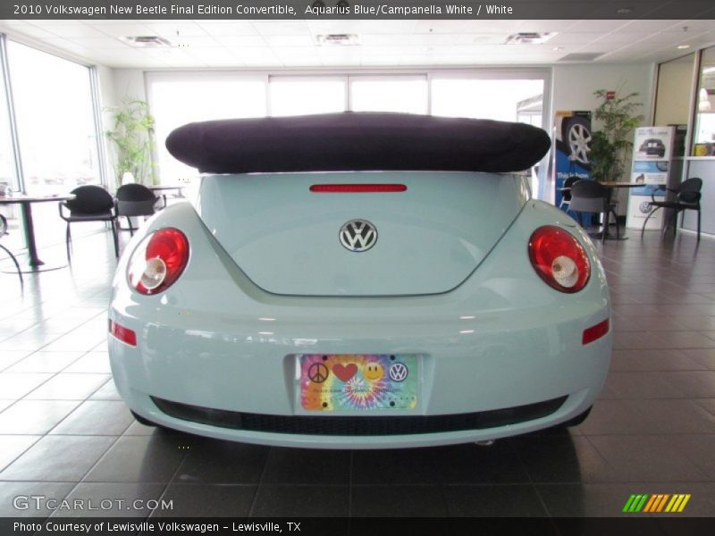 Aquarius Blue/Campanella White / White 2010 Volkswagen New Beetle Final Edition Convertible