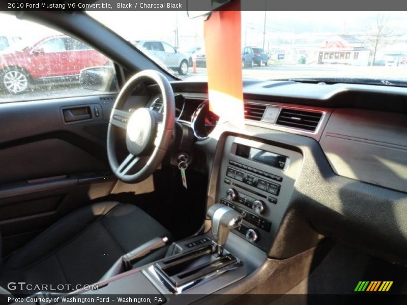 Black / Charcoal Black 2010 Ford Mustang V6 Convertible
