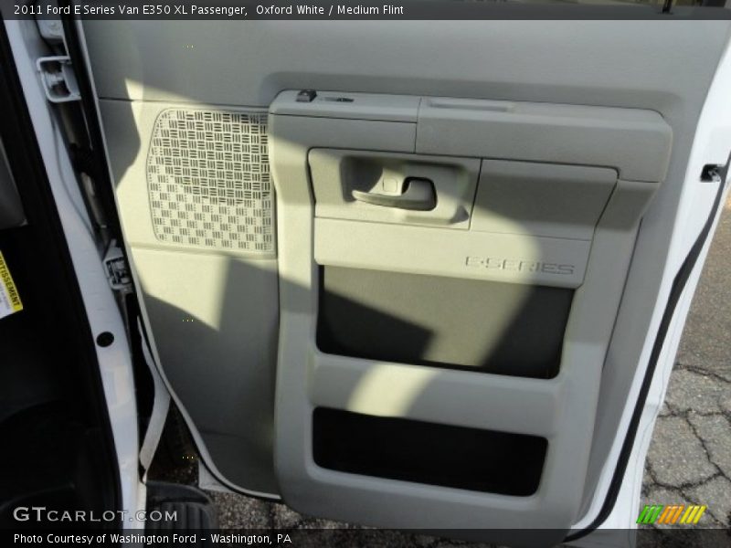 Oxford White / Medium Flint 2011 Ford E Series Van E350 XL Passenger