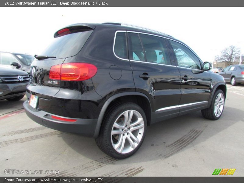 Deep Black Metallic / Black 2012 Volkswagen Tiguan SEL