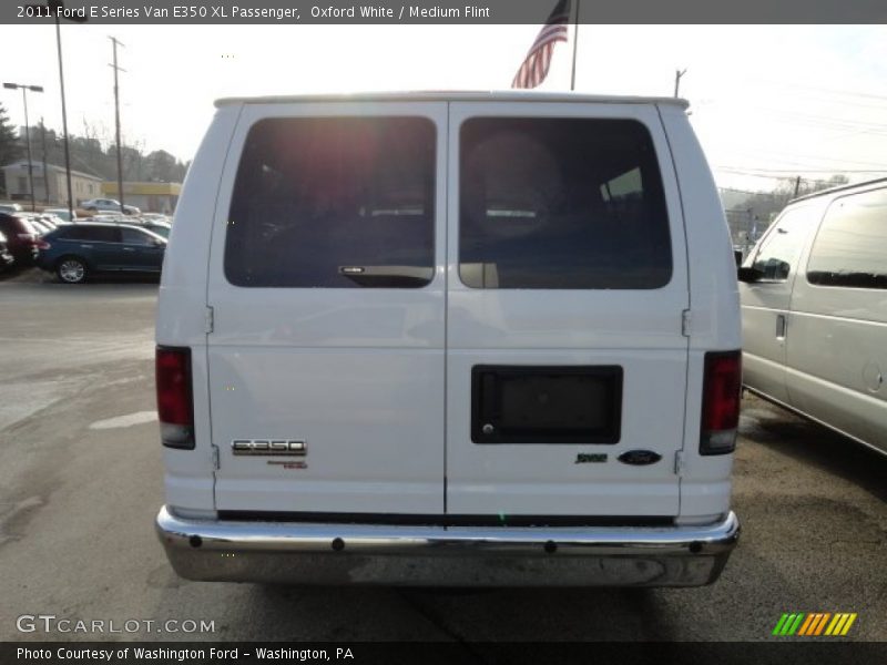 Oxford White / Medium Flint 2011 Ford E Series Van E350 XL Passenger