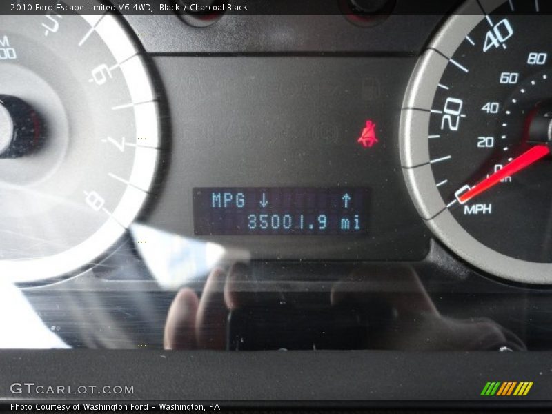 Black / Charcoal Black 2010 Ford Escape Limited V6 4WD