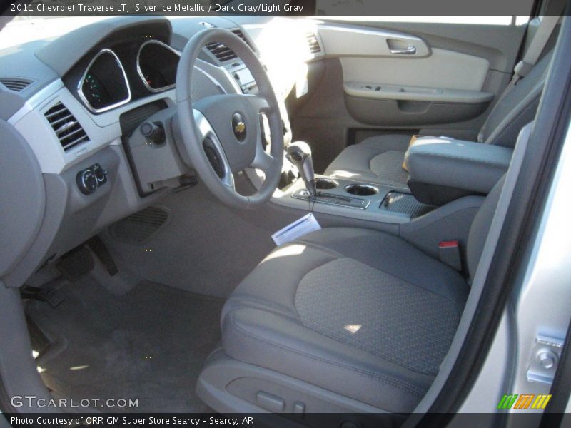 Silver Ice Metallic / Dark Gray/Light Gray 2011 Chevrolet Traverse LT