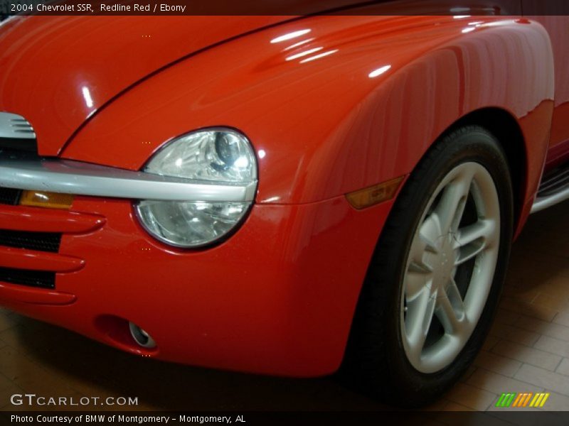 Redline Red / Ebony 2004 Chevrolet SSR