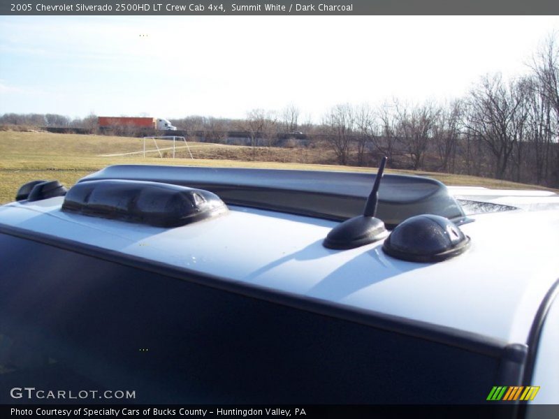 Summit White / Dark Charcoal 2005 Chevrolet Silverado 2500HD LT Crew Cab 4x4