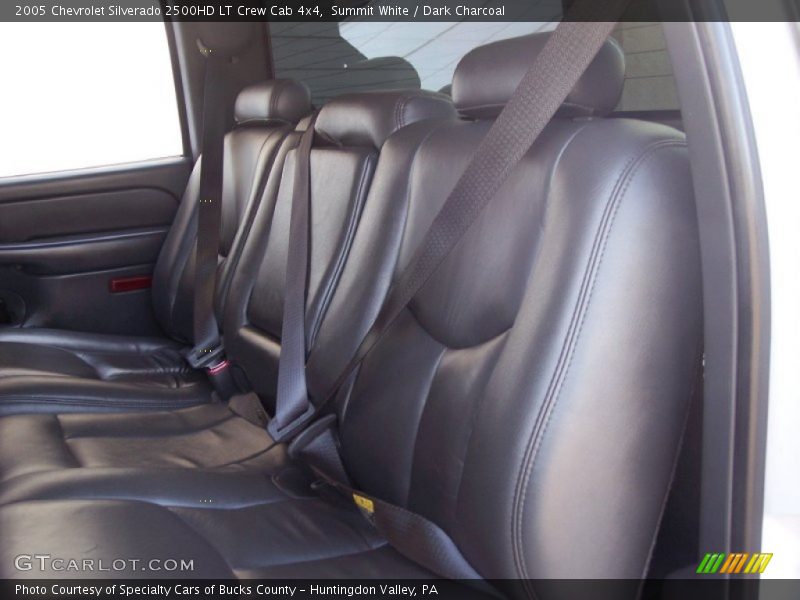Summit White / Dark Charcoal 2005 Chevrolet Silverado 2500HD LT Crew Cab 4x4