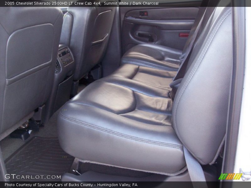 Summit White / Dark Charcoal 2005 Chevrolet Silverado 2500HD LT Crew Cab 4x4