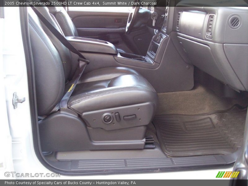 Summit White / Dark Charcoal 2005 Chevrolet Silverado 2500HD LT Crew Cab 4x4