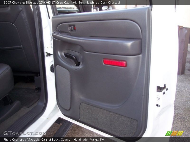 Summit White / Dark Charcoal 2005 Chevrolet Silverado 2500HD LT Crew Cab 4x4
