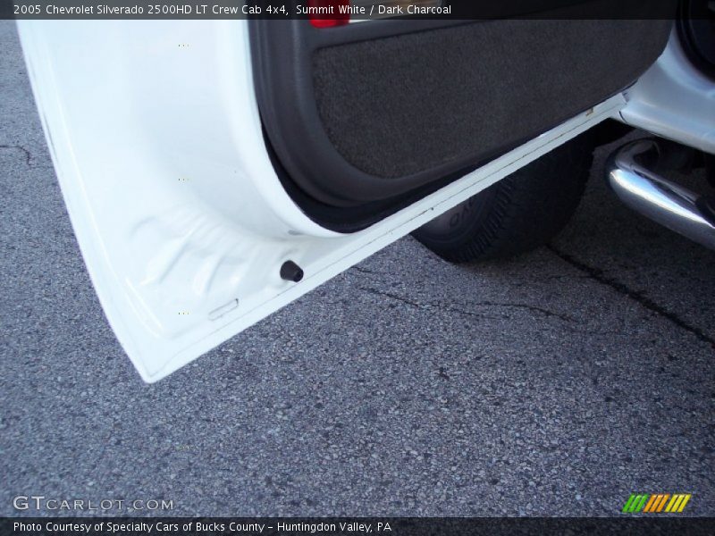 Summit White / Dark Charcoal 2005 Chevrolet Silverado 2500HD LT Crew Cab 4x4