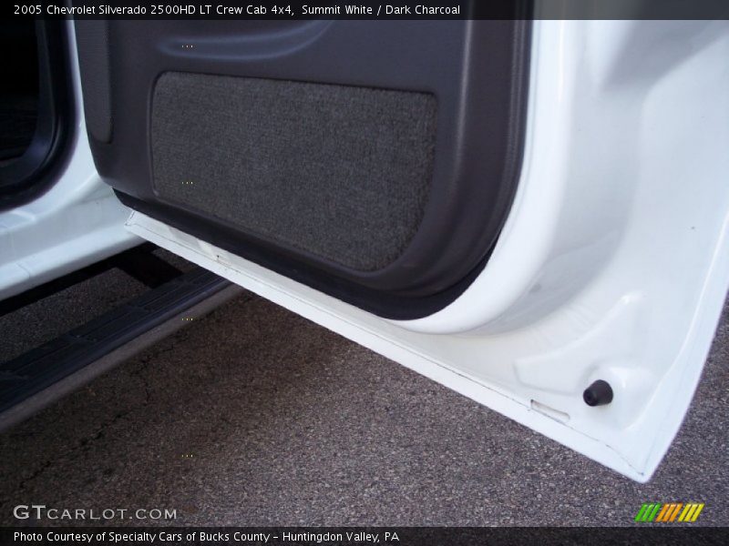 Summit White / Dark Charcoal 2005 Chevrolet Silverado 2500HD LT Crew Cab 4x4