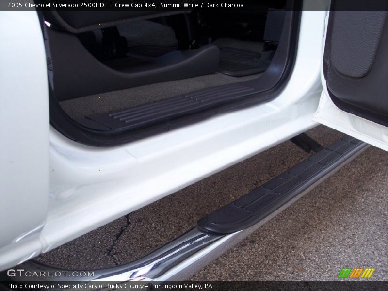 Summit White / Dark Charcoal 2005 Chevrolet Silverado 2500HD LT Crew Cab 4x4