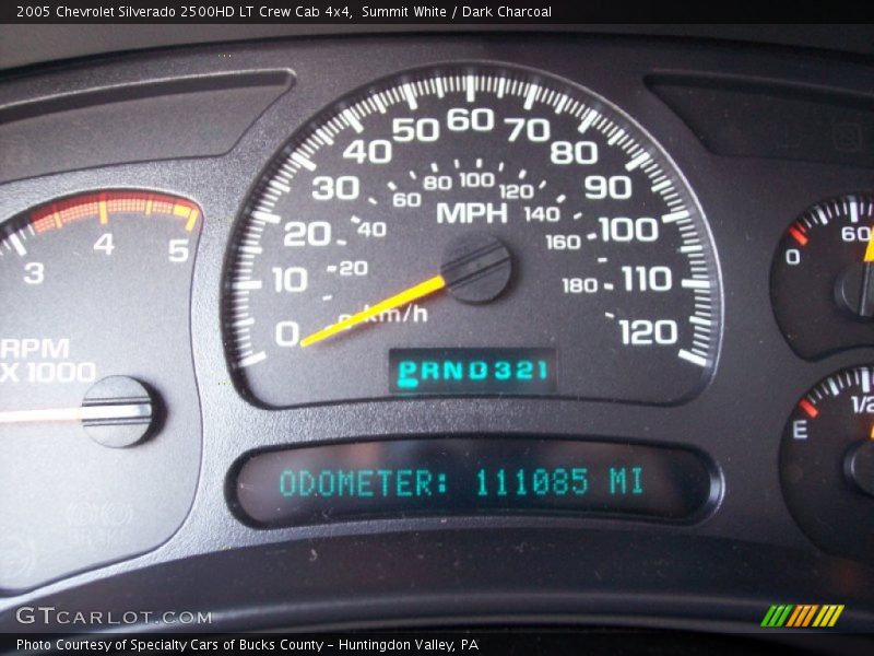 Summit White / Dark Charcoal 2005 Chevrolet Silverado 2500HD LT Crew Cab 4x4