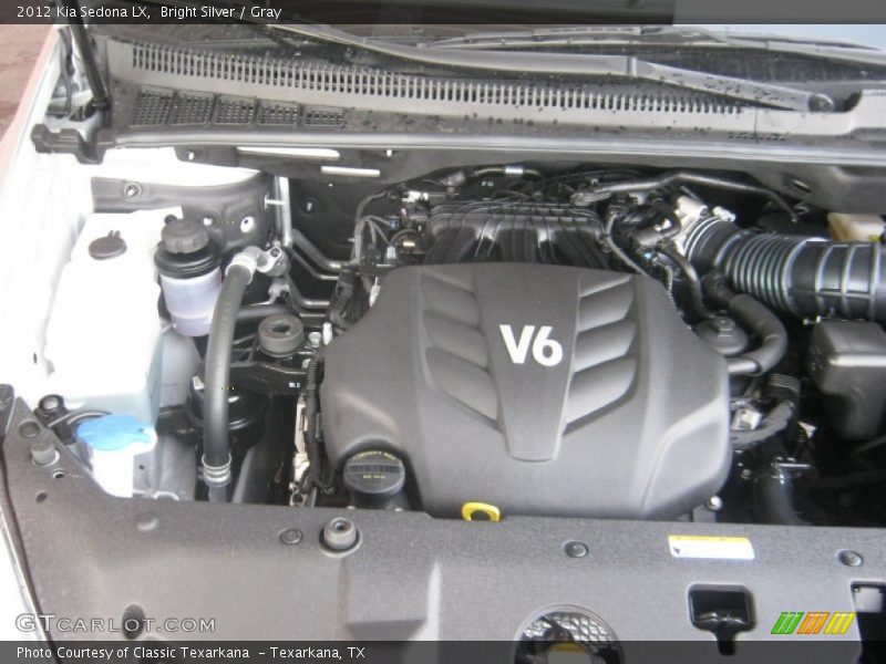 Bright Silver / Gray 2012 Kia Sedona LX