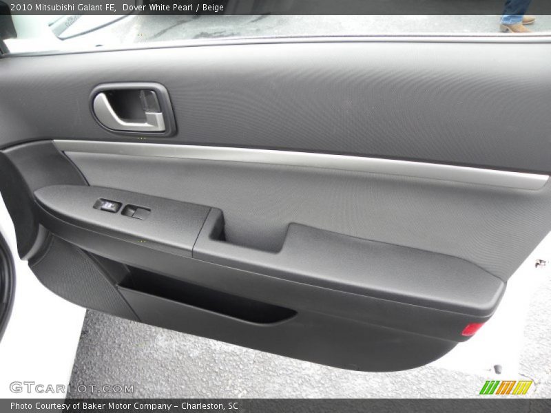 Dover White Pearl / Beige 2010 Mitsubishi Galant FE