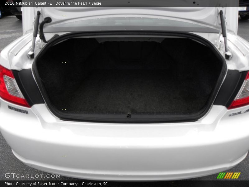 Dover White Pearl / Beige 2010 Mitsubishi Galant FE