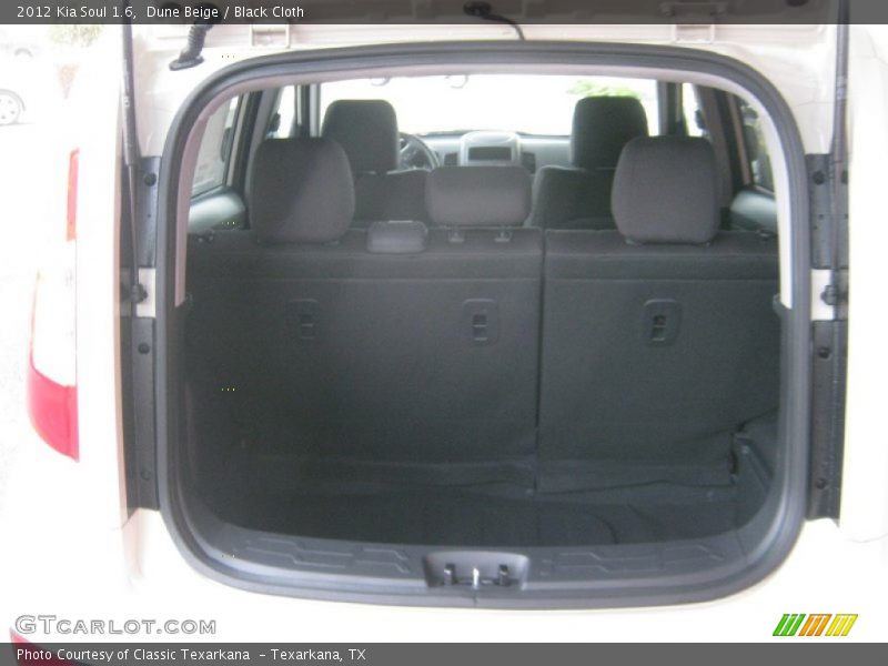 Dune Beige / Black Cloth 2012 Kia Soul 1.6