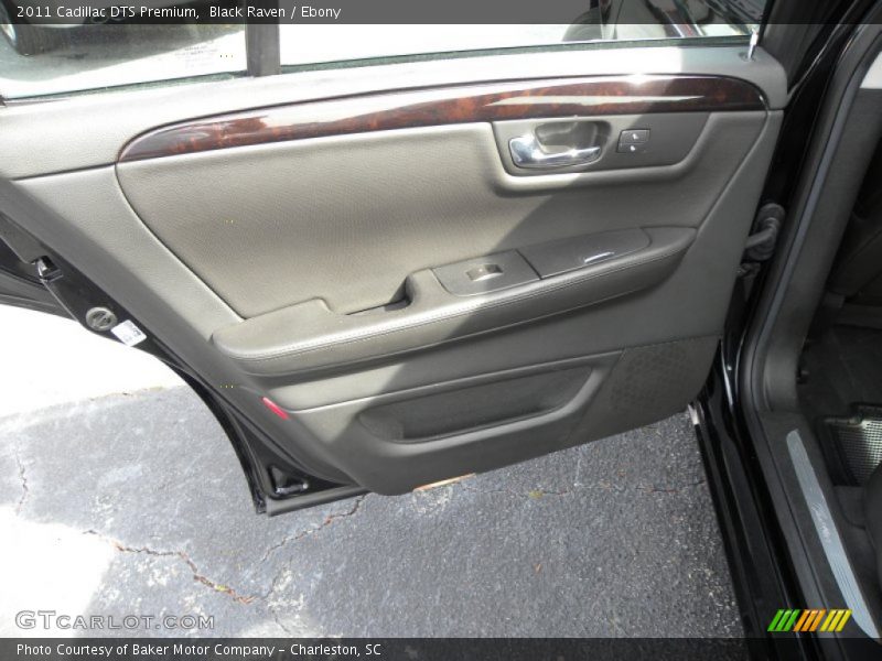 Black Raven / Ebony 2011 Cadillac DTS Premium