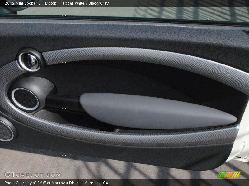 Pepper White / Black/Grey 2009 Mini Cooper S Hardtop