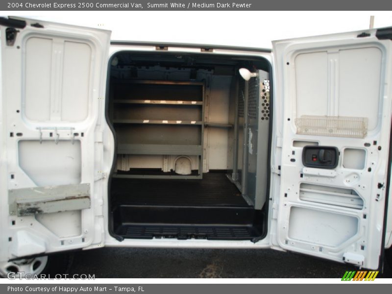 Summit White / Medium Dark Pewter 2004 Chevrolet Express 2500 Commercial Van