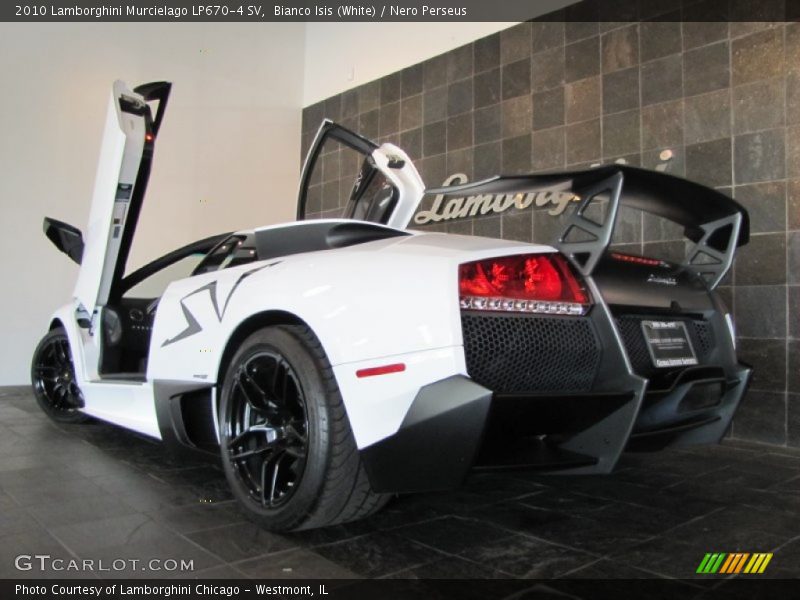 LP670-4 SV - 2010 Lamborghini Murcielago LP670-4 SV