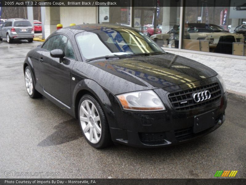 Front 3/4 View of 2005 TT 3.2 quattro Coupe