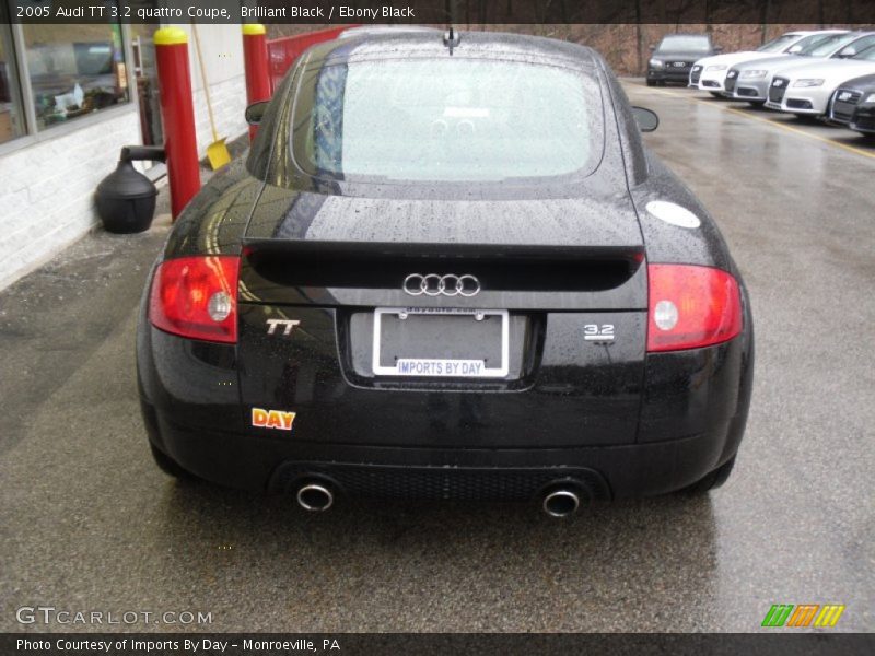 Brilliant Black / Ebony Black 2005 Audi TT 3.2 quattro Coupe