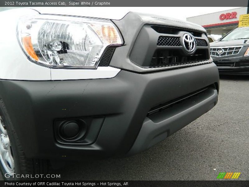 Super White / Graphite 2012 Toyota Tacoma Access Cab
