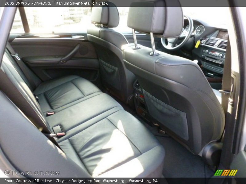 Titanium Silver Metallic / Black 2009 BMW X5 xDrive35d