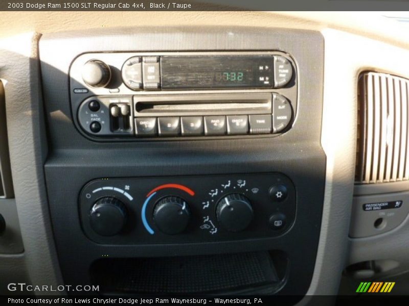 Black / Taupe 2003 Dodge Ram 1500 SLT Regular Cab 4x4
