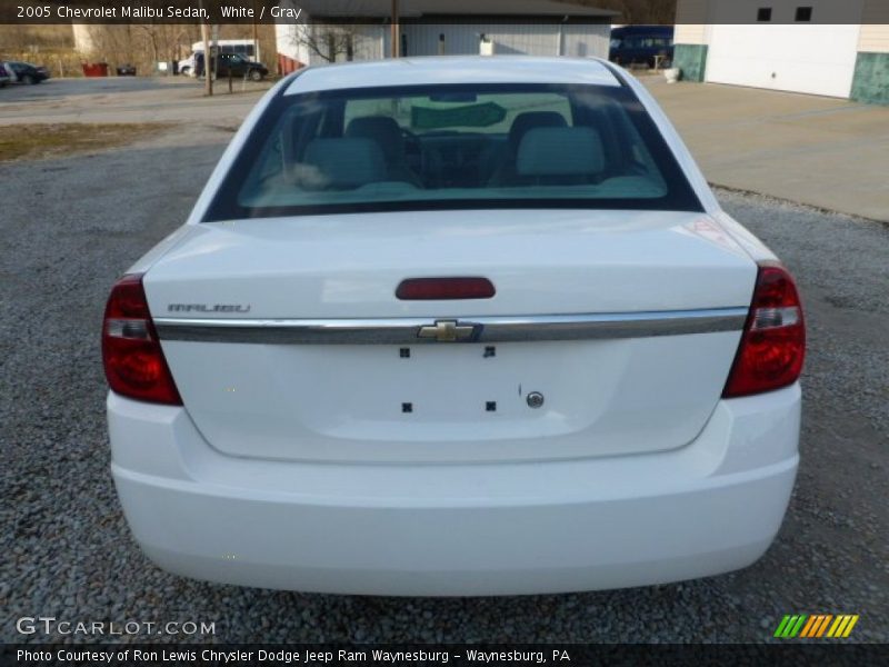White / Gray 2005 Chevrolet Malibu Sedan