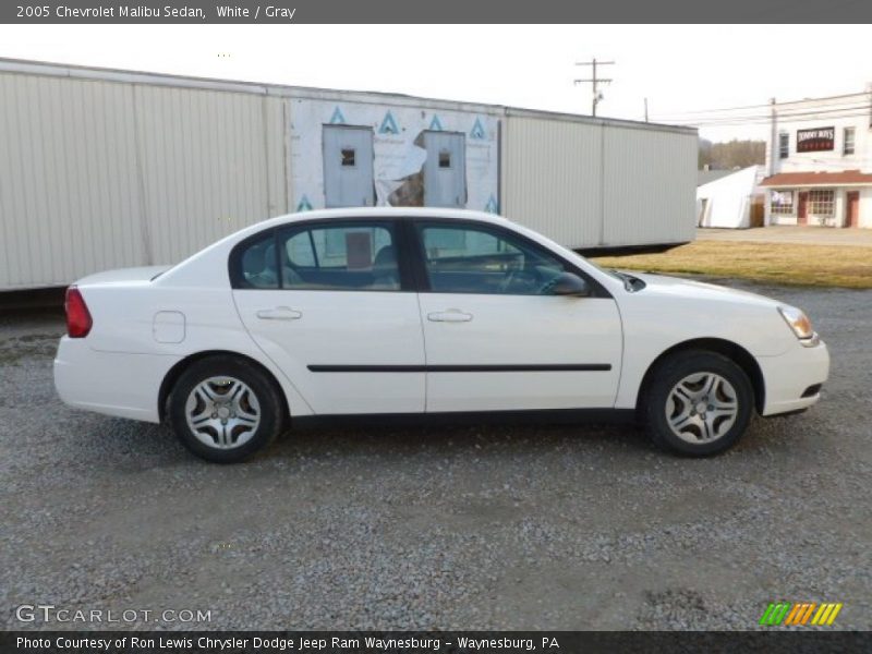 White / Gray 2005 Chevrolet Malibu Sedan