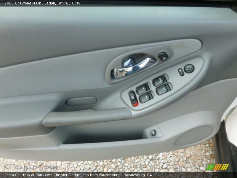 White / Gray 2005 Chevrolet Malibu Sedan