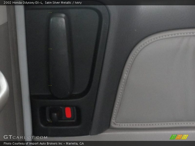 Satin Silver Metallic / Ivory 2002 Honda Odyssey EX-L