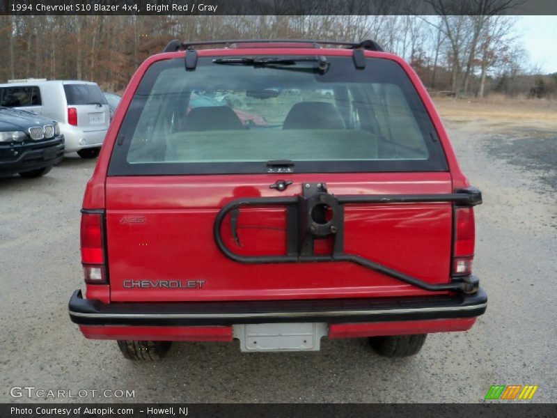 Bright Red / Gray 1994 Chevrolet S10 Blazer 4x4