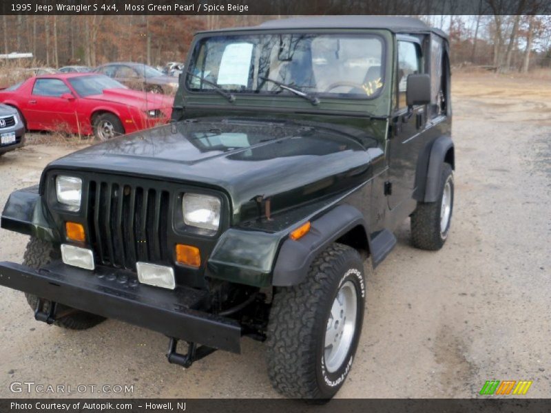 Moss Green Pearl / Spice Beige 1995 Jeep Wrangler S 4x4